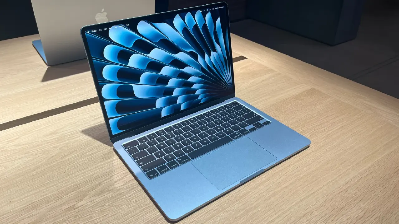 Apple M5 MacBook Air